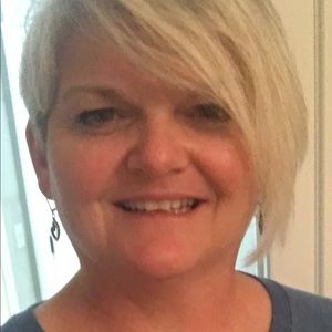 Meet your Posher, Connie